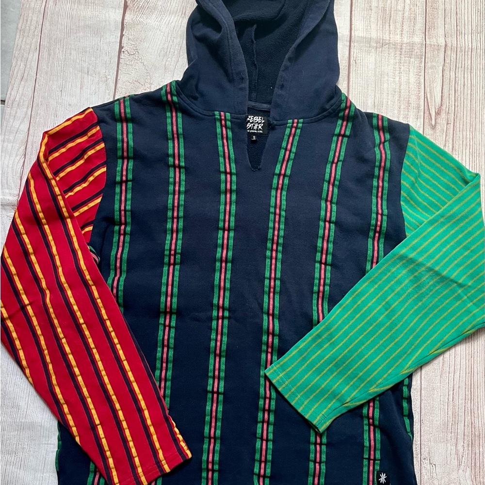 Rebel Star Men Small Long Sleeve Hooded Shirt